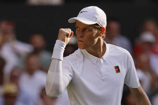 Теннисист Синнер вышел в полуфинал "Мастерса" в Мадриде, обыграв Ходара