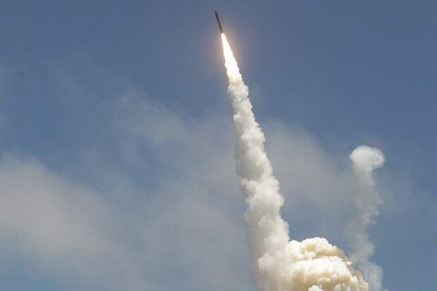 Boeing продемонстрировал систему, способную сбить баллистические ракеты еще в&nbsp;космосе