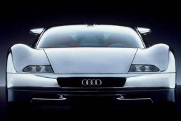 Audi Avus — суперкар из Ингольштадта с деревянным мотором