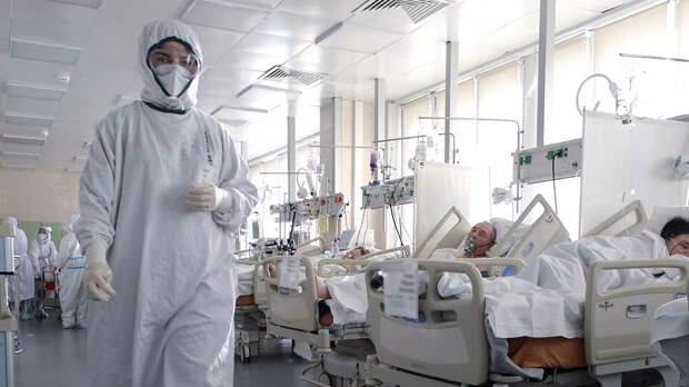 Вирусолог спрогнозировал пик заболеваемости "омикроном" в России