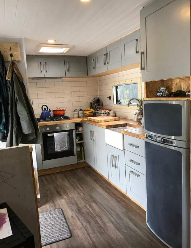 Переезд из квартиры в грузовик Переезд из квартиры в грузовик