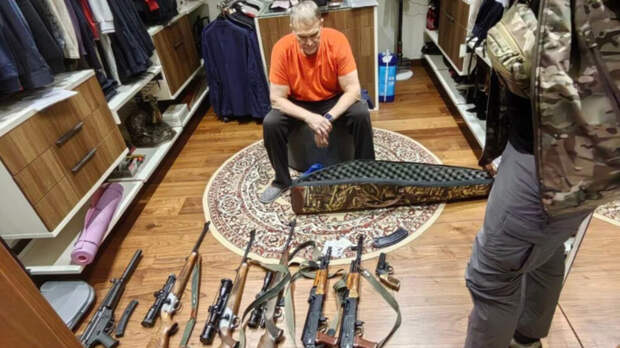 Суд изъял у «Махонинских»* автомобили, ружья и бизнес на 1,3 млрд рублей