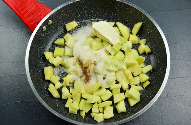 Любите СЛАДКУЮ выпечку? Приготовьте этот ЗНАМЕНИТЫЙ рецепт из яблок. Времени много не нужно и очень вкусно