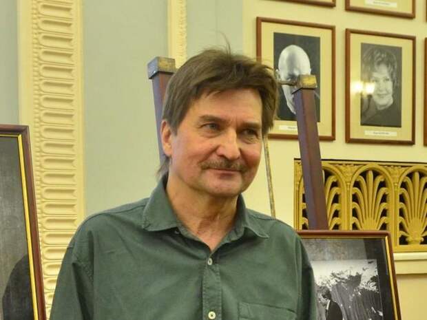 Прощания с Юрием Бутусовым пройдут в Латвии, Литве и Болгарии, но не в России