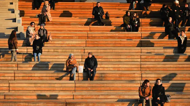 Вильфанд сообщил об аномально тёплой погоде во всей России