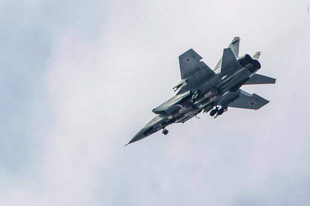 В Нижегородской области разбился перехватчик МиГ-31
