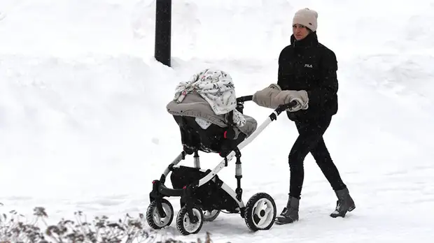 Выплаты ветеранам, инвалидам и семьям с детьми: Мишустин подписал постановление об индексации ряда соцпособий
