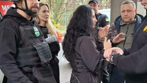 Анджелина Джоли в Херсоне / Фото: Mash