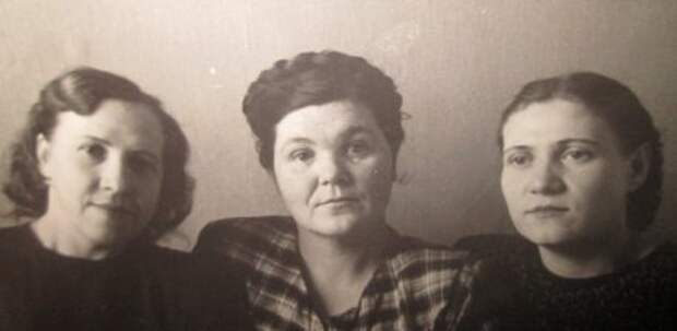 Елена Сомова. «Концлагерь Любек». Очерк