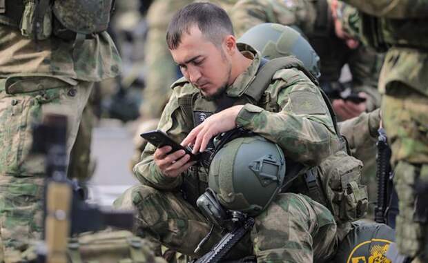 Владислав Шурыгин: Только дебил будет пользоваться на передовой «телегой», это мессенджер ближнего тыла