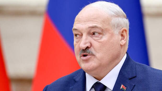 "Командиры и солдаты решают судьбу боя, а не техника": Лукашенко высказался о современных мировых конфликтах