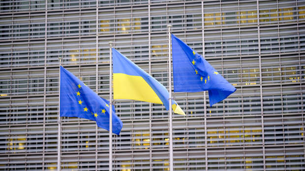 BZ: ЕС усилил давление на Украину после выделения кредита на €90 млрд