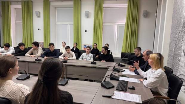 «Цифровой ликбез» в Адыгее: как школьников учат безопасно путешествовать и помогать онлайн