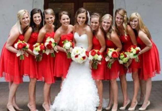 Платья для подружек невесты: как выбрать самое лучшее?