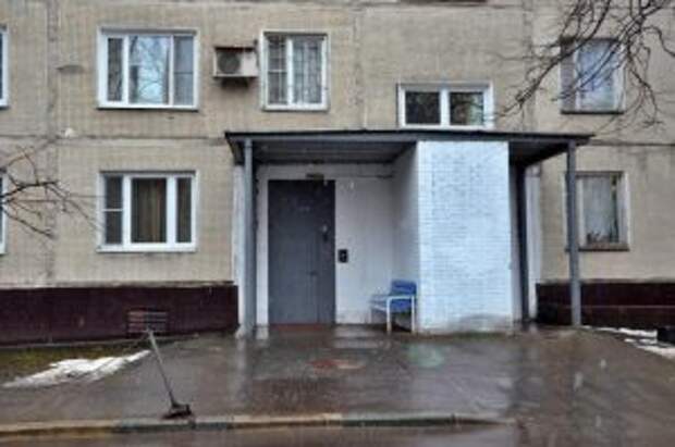 Подъемную платформу установят в подъезде жилого дома в районе. Фото: Анна Быкова