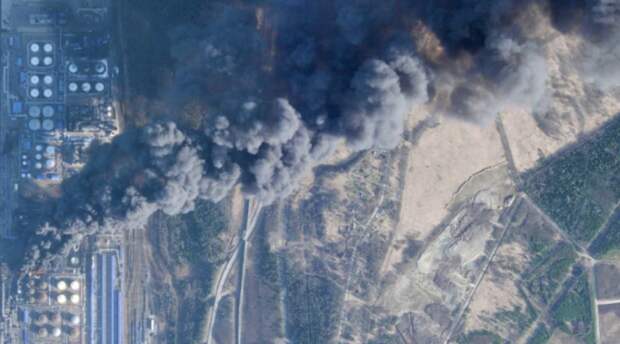 «Целимся по бочкам ради видео» – украинский генерал жалуется на низкую результативность ударов по НПЗ