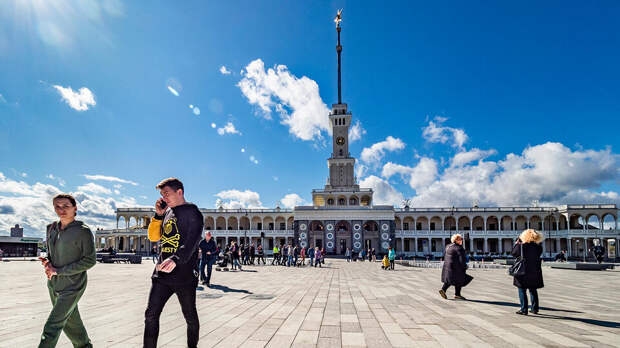 Собянин сообщил о начале приема заявок на конкурс "Покажи Москву!"