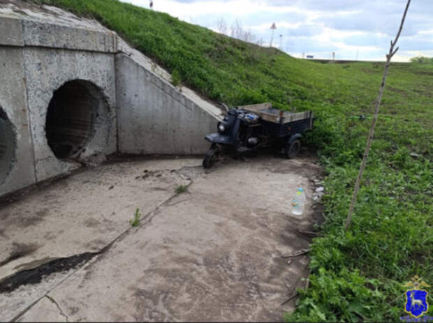 Под Самарой два квадроцикла упали в ливневку, один водитель погиб