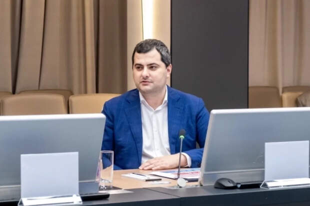 Овчинский: на ул. Плющева готовят площадку для возведения дома по реновации