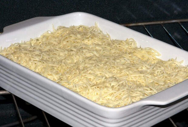 посыпаем сыром