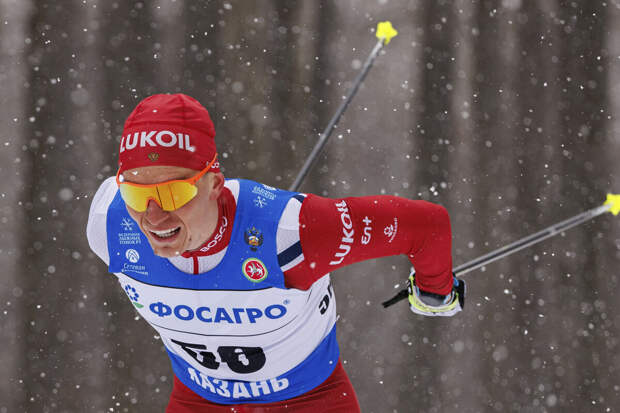 Губерниев: недопуск Большунова на Игры был связан с тем, что он - россиянин