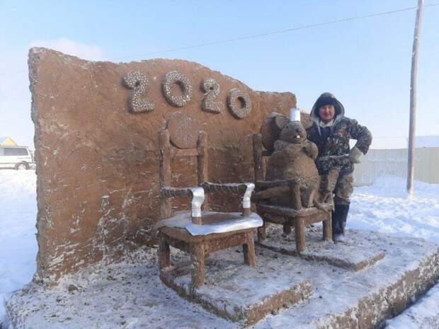 К Новому году - новые оригинальные изваяния из якутского навоза