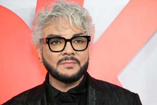 Филипп Киркоров рассказал, как его дети зарабатывают карманные деньги: «Убирают участок»