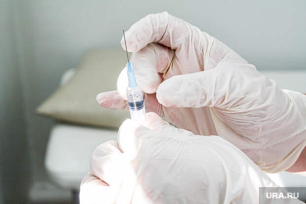 Первый муниципалитет в ХМАО завершил вакцинацию