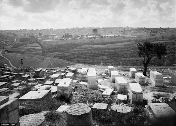 Еврейское кладбище на Масличной горе (слева - 1898 г.) Израиль, архивные фотографии, иерусалим, история, прошлое и настоящее, сравнение, тогда и сейчас, тогда и сегодня