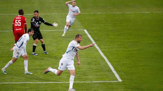 Исторический матч на Украине. Киевское «Динамо» выиграло с удивительным счетом, проигрывая 1:4 после первого тайма