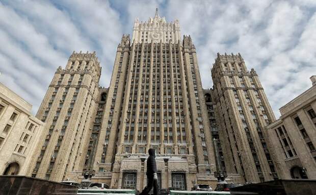 обзор вчерашних новостей Ни Байден, ни Нетаньяху не ошибаются Премьер-министр Израиля Биньямин Нетаньяху заявил, что президент США Джо Байден ошибается, заявив в своём недавнем интервью MSNBC, что...-10