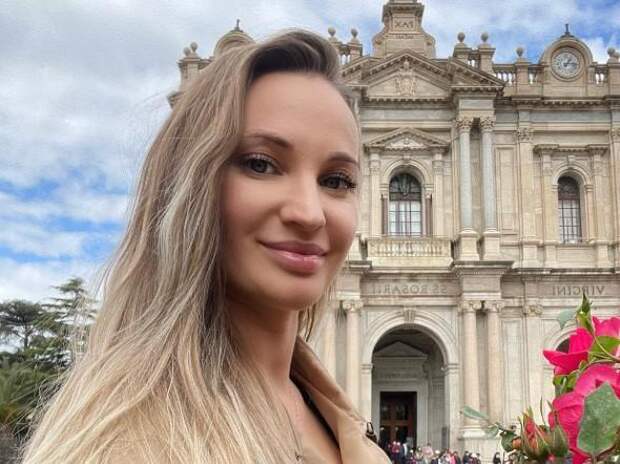 Блогер Юлия Бурцева скончалась после увеличения ягодиц в элитной клинике Москвы