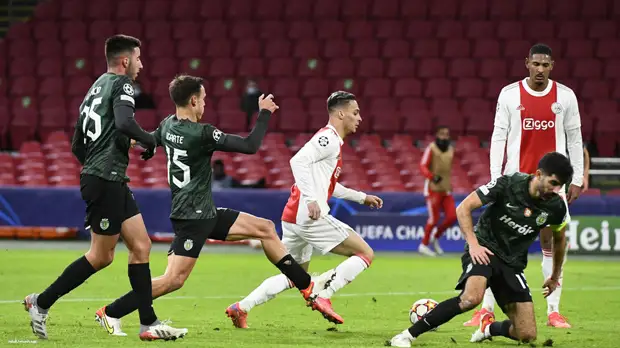 «Аякса» обыграл «Спортинг» в матче ЛЧ