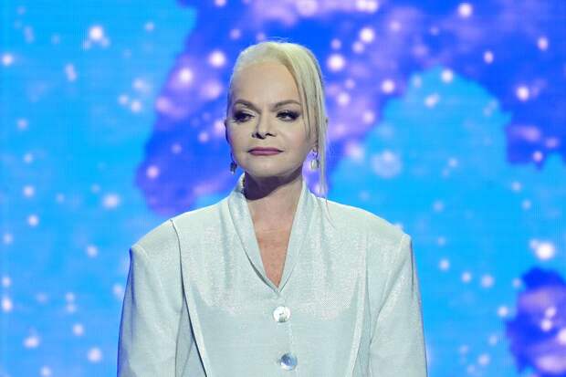 Стало известно о переживаниях Долиной на фоне скандала