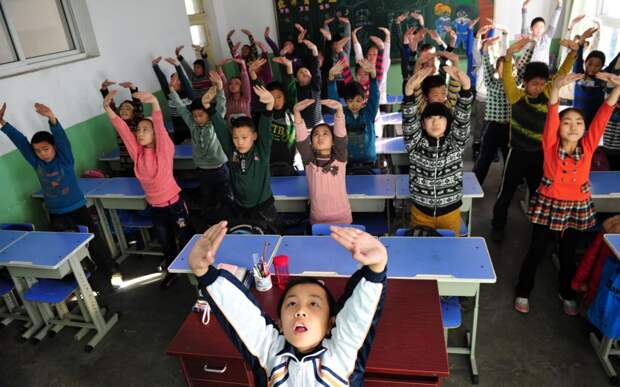 Невнимательных учеников в китайских школах начинают «ловить» при помощи системы распознавания лиц