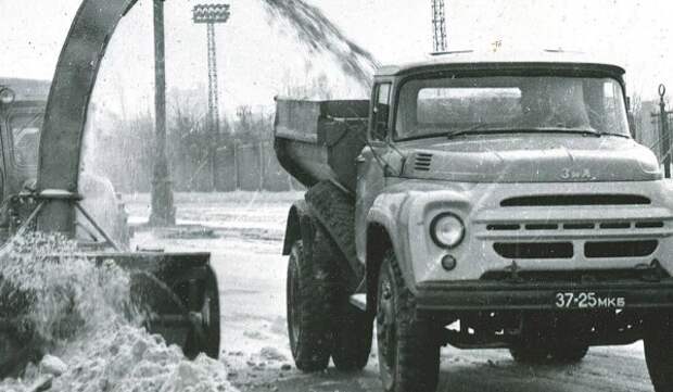 Музей транспорта Москвы принял на хранение архив ЗИЛа