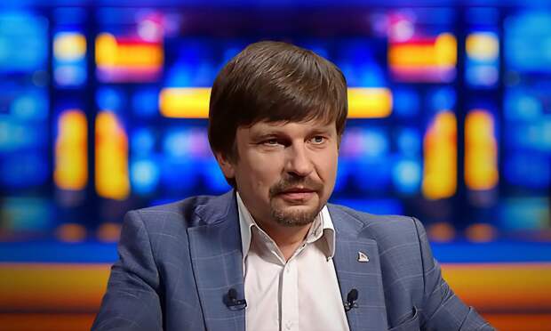 Павел Карназыцкий: Зеленский держит в заложниках войны страну, потому что боится ответа перед народом