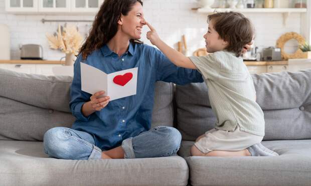 Когда и как говорить с детьми о сексе: советы психологов для родителей