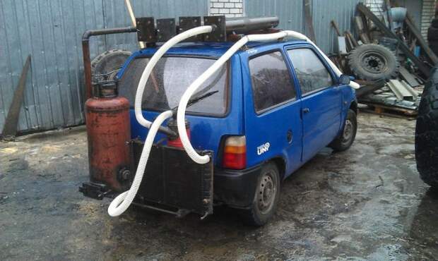 Антикризисный автомобиль дрова, машина