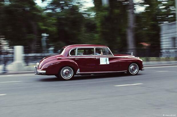 Mercedes-Benz Classic Day в Москве (57 фото)