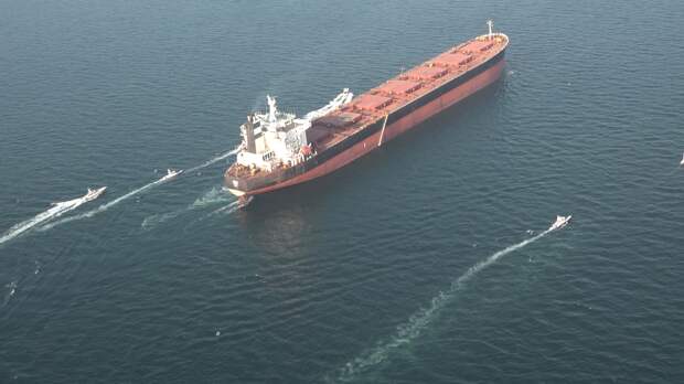 Иран назвал условие для открытия Ормузского пролива. Это стало ответом на громкие ультиматумы Трампа