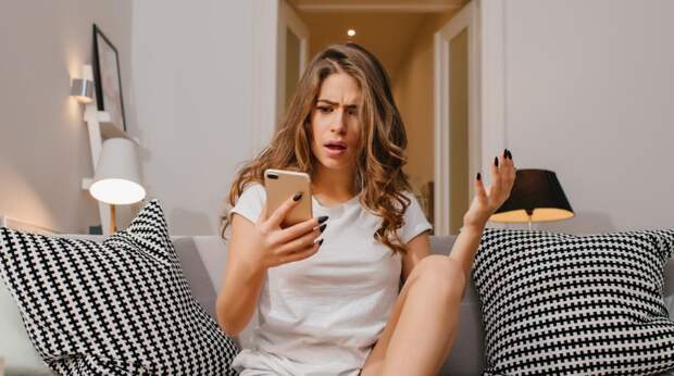 Эксперты проекта "Перезвони сам" рассказали о популярных схемах обмана перед 8 Марта