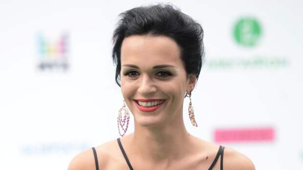 На фоне скандала в Пензе обнародован райдер певицы Славы