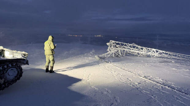 В Мурманской области ввели ЧС из-за обрушения пяти опор ЛЭП