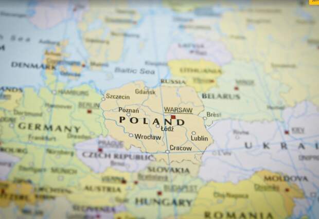 Польша намерена диктовать Германии и Франции условия отмены виз для россиян