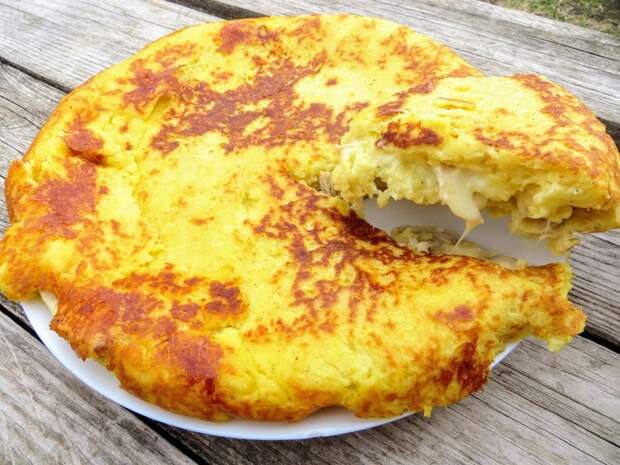 Не у всех получится / Картофельная лепешка с курицей и сыром Еда, Вкусно, Готовка, Лепешки, Картофель, Курица, Сыр, Другая кухня, Видео, Длиннопост