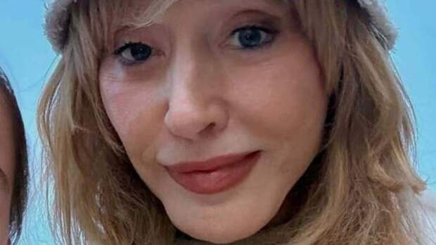 Перестала общаться с родными: близкие Пугачевой винят во всем ее мужа