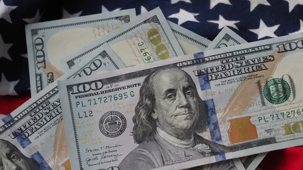 «Токсичный актив»: почему Россия сократила вложения в госдолг США до исторического минимума