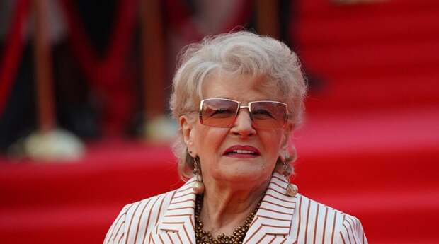 Дружинина осудила Боню и Рудковскую за показную роскошь в соцсетях