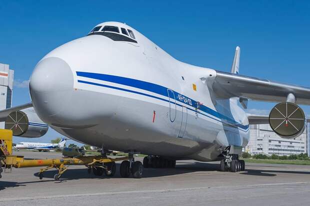 "Авиастар-СП" продлил ресурс летной годности и передал в эксплуатацию самолет Ан-124-100 "Руслан"